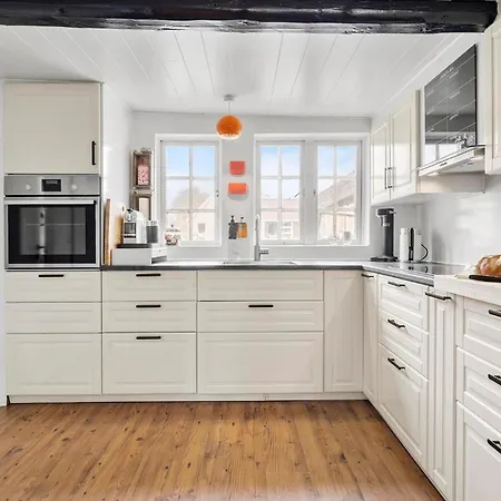 Cozy In With Kitchen בית נופש