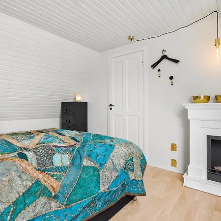 Cozy In With Kitchen 別荘