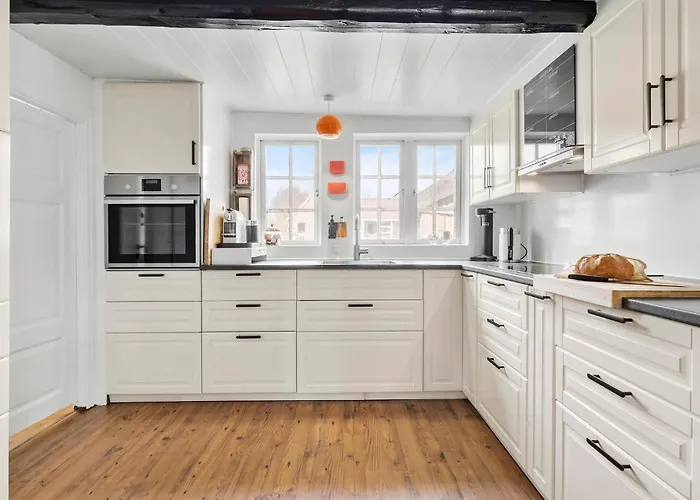 Cozy In With Kitchen בית נופש